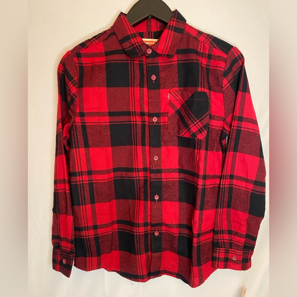 NWT Levi’s youth boys size large button up plaid long sleeve shirt
